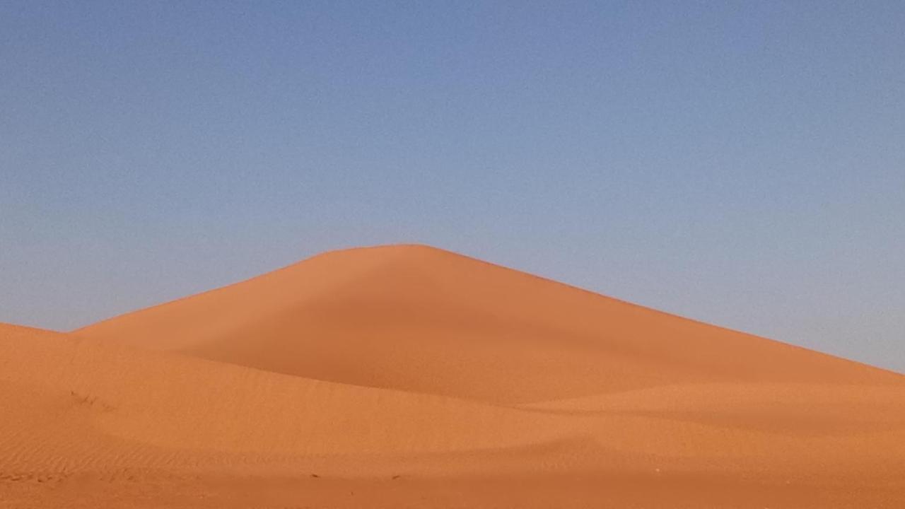 Sahara Peace Camp Hotel ซากอร่า ภายนอก รูปภาพ