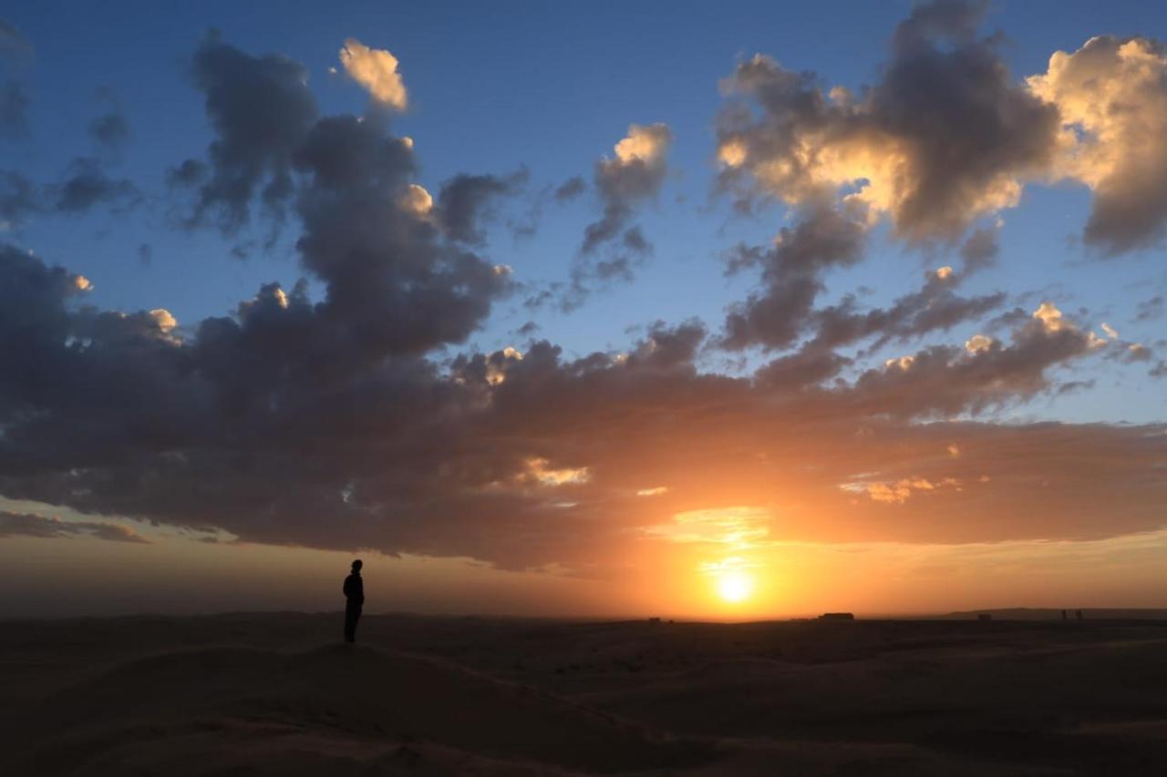Sahara Peace Camp Hotel ซากอร่า ภายนอก รูปภาพ