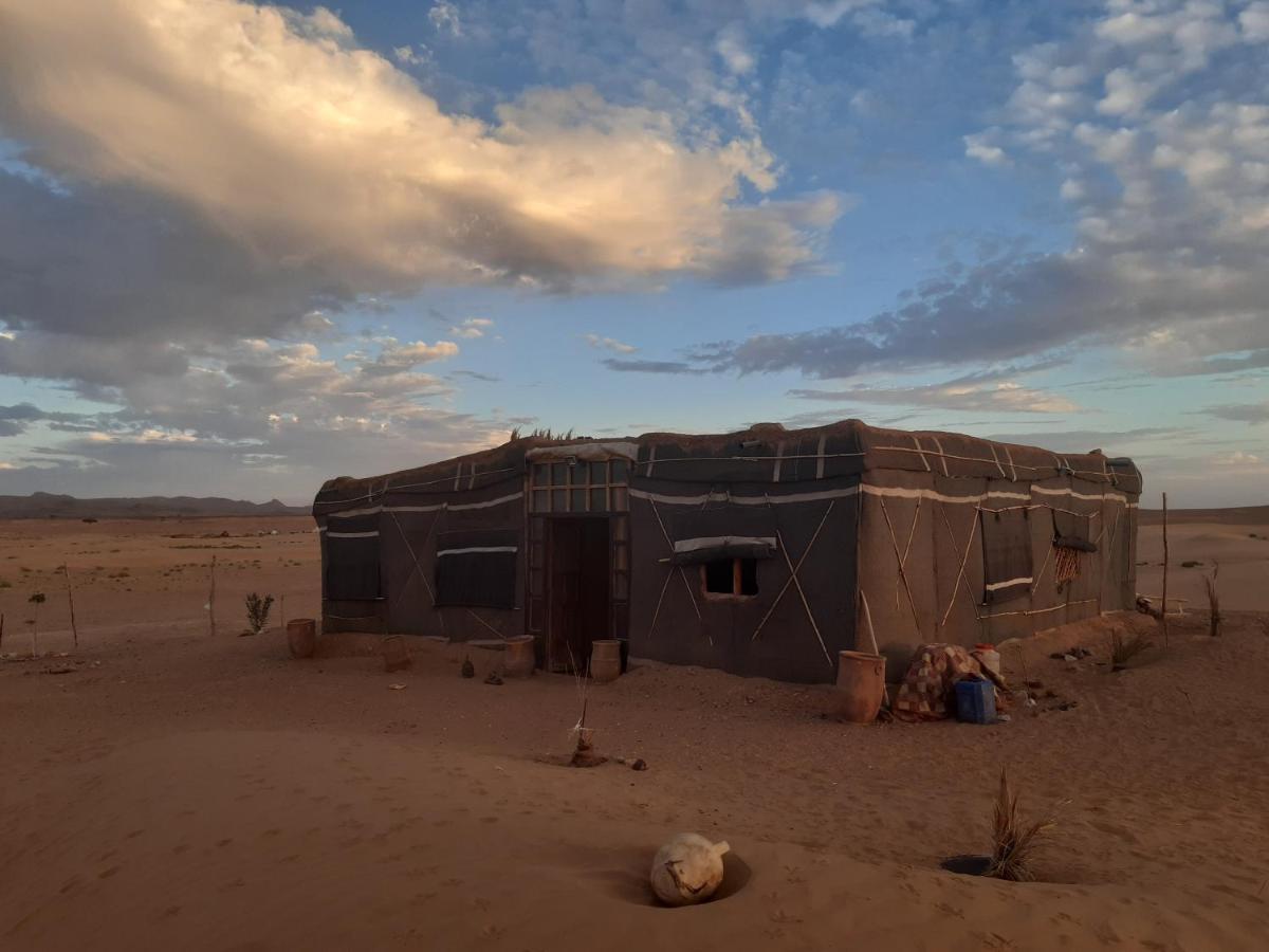 Sahara Peace Camp Hotel ซากอร่า ภายนอก รูปภาพ
